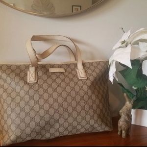 *SOLD*Large Gucci Tote